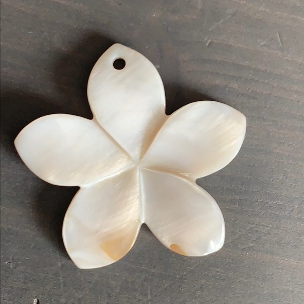 Pearlized flower